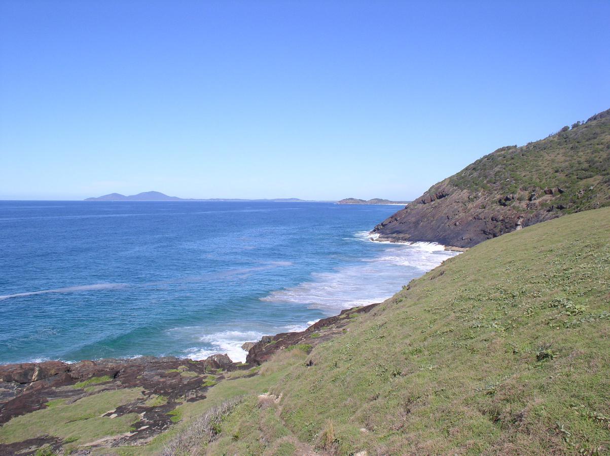 Oceanscape Luxury Beachfront Villas Scotts Head Eksteriør billede